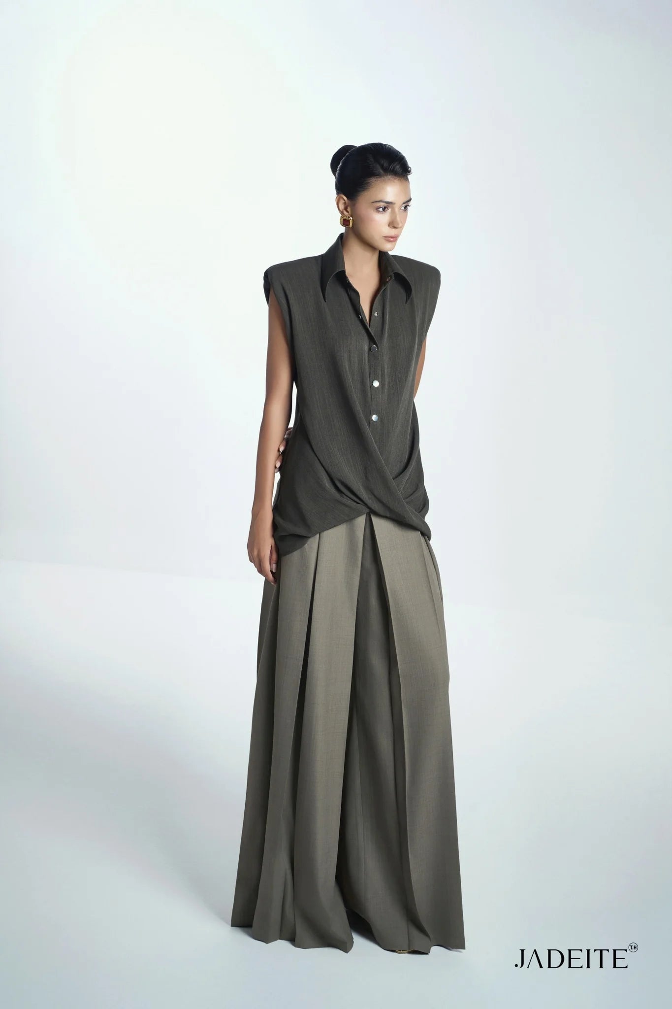 Twist Moss Green Shirt & Van Ash Grey Pants