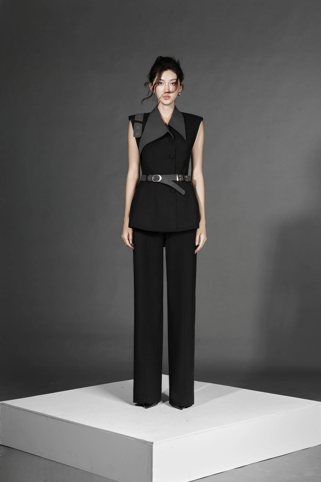 Collar-Belt C/B Vest Dress x Z to C/B Pants