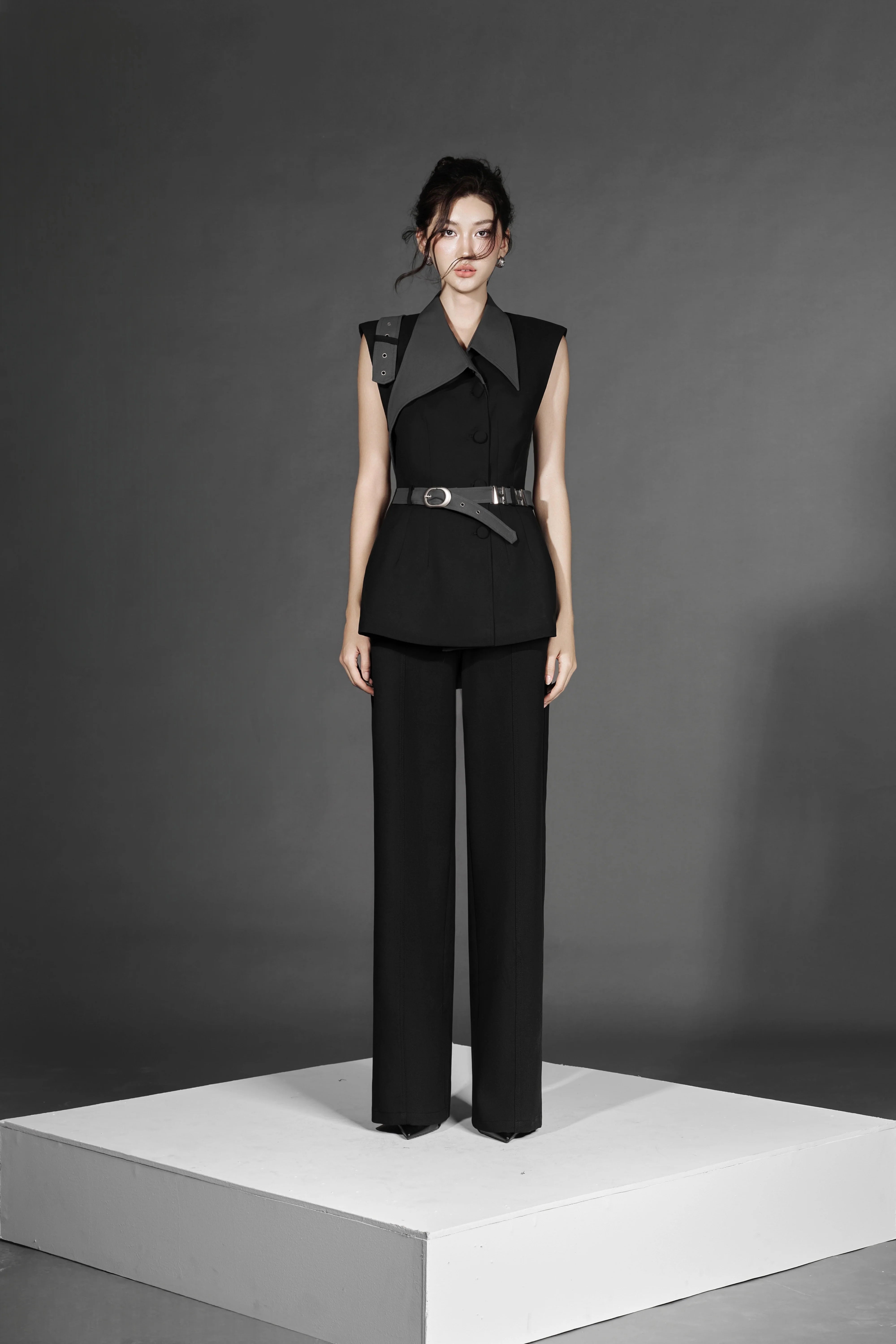 Collar-Belt C/B Vest Dress x Z to C/B Pants