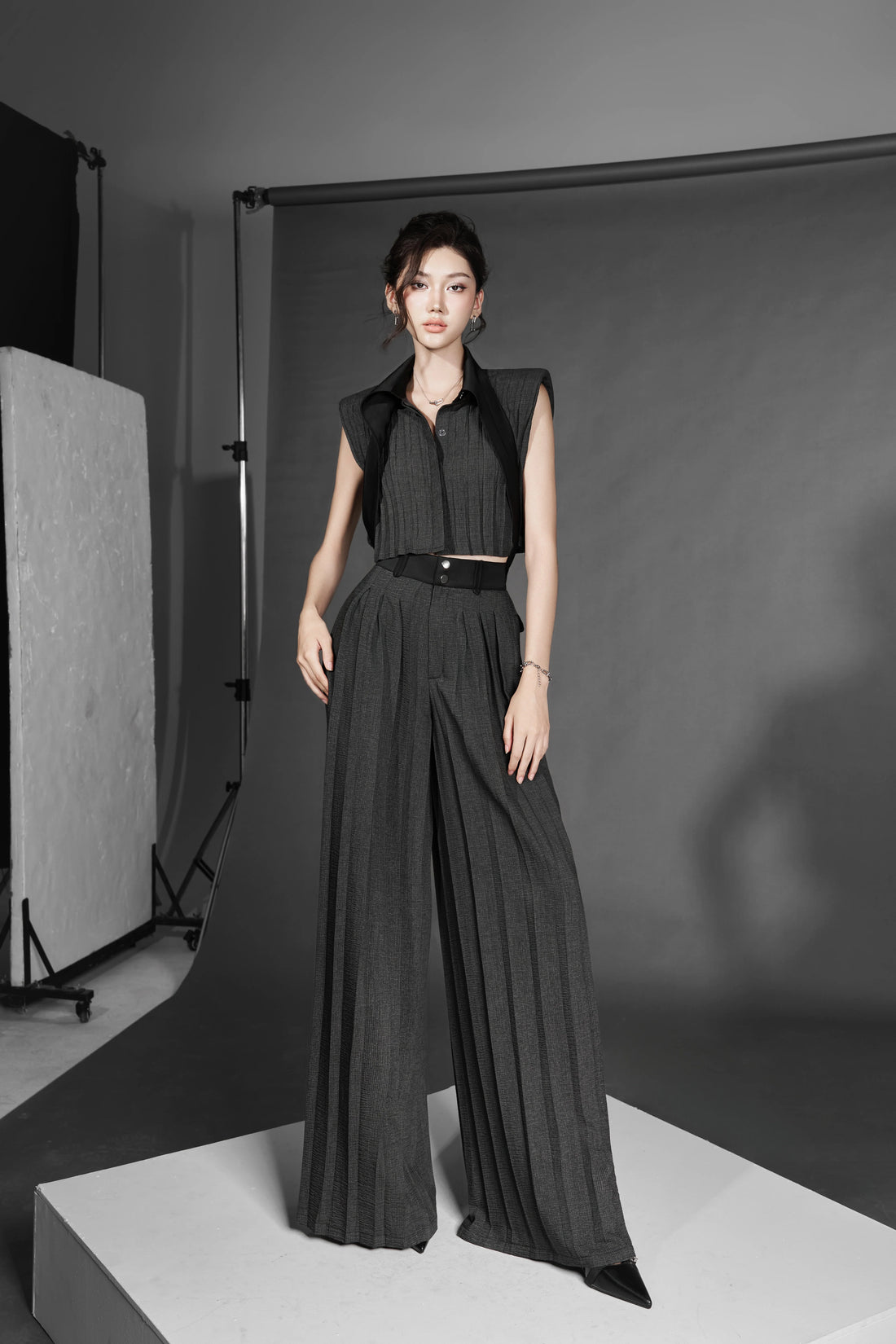 Samurai G Sleeveless Shirt & Samurai G Pants