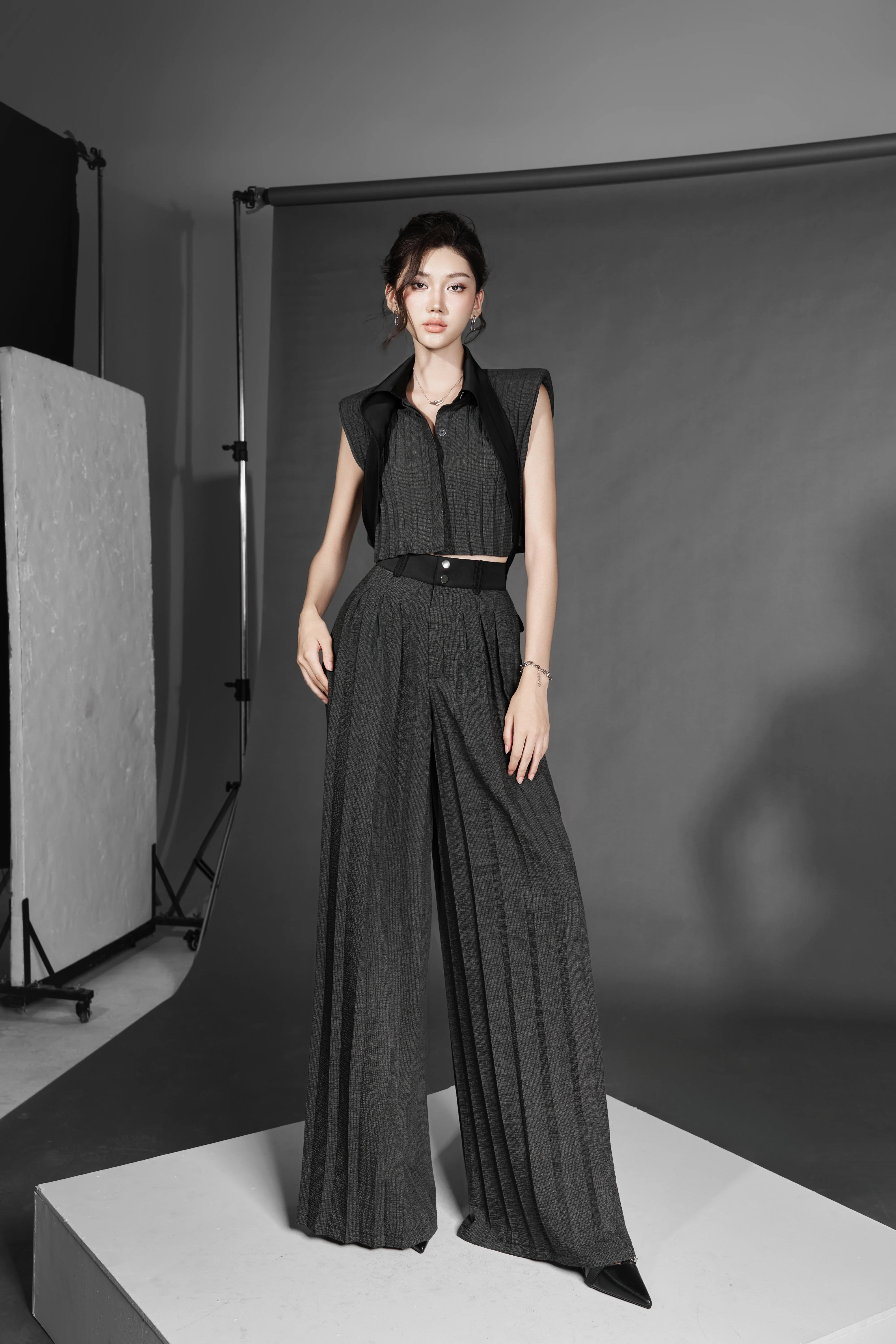 Samurai G Sleeveless Shirt & Samurai G Pants
