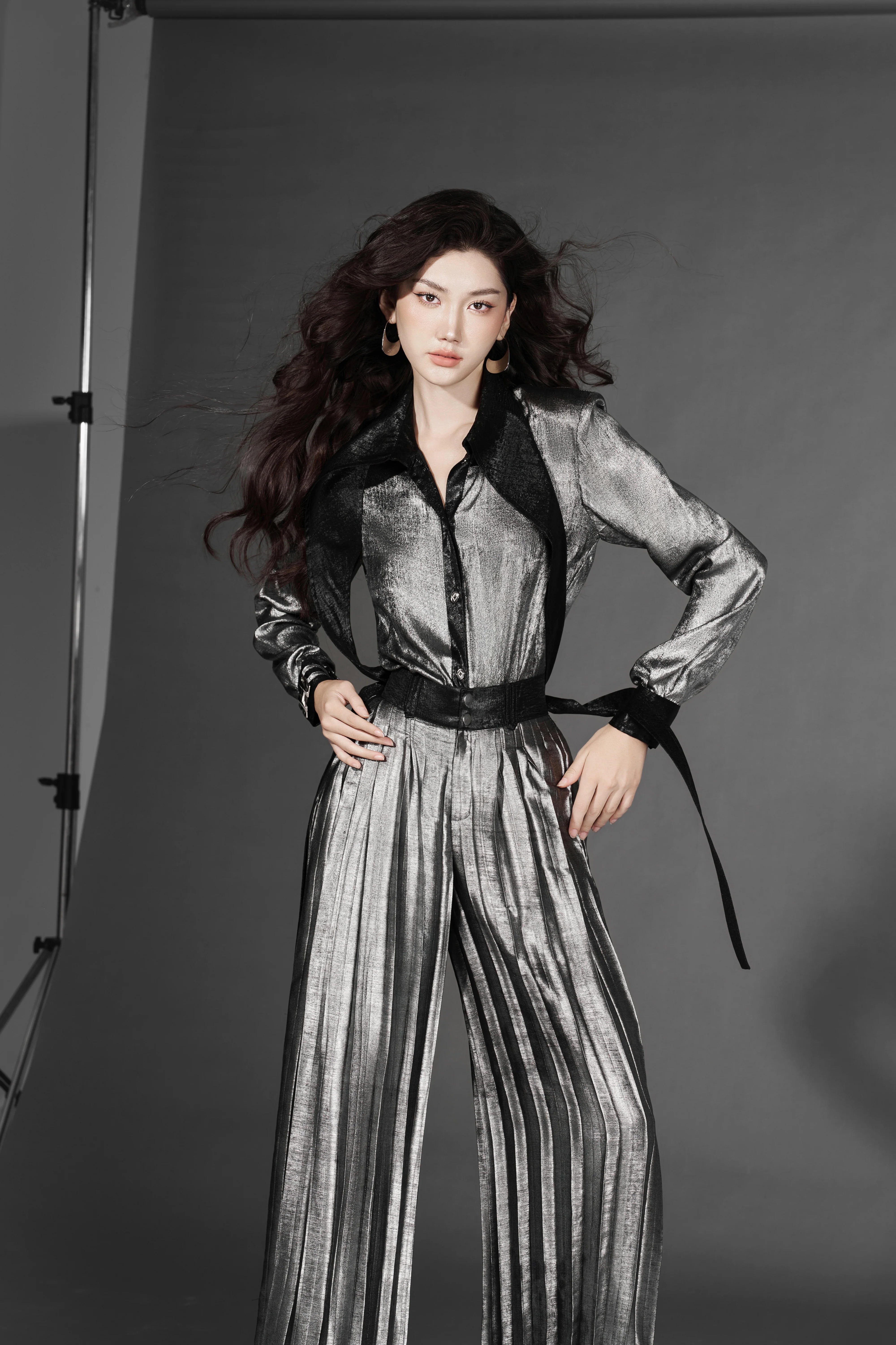 Leon Si shirt x Samurai-S pants