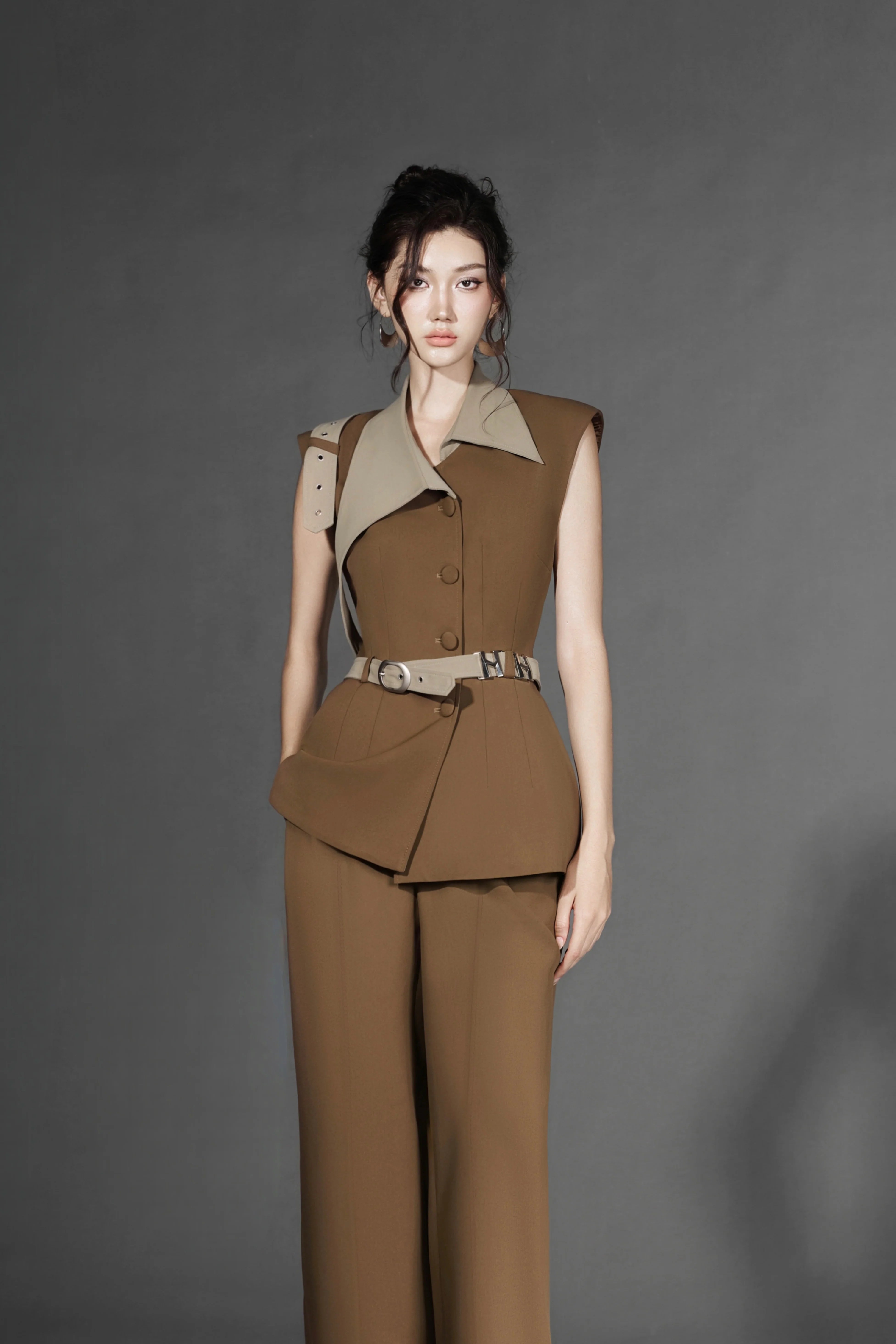 Collar-Belt C/B Vest Dress x Z to C/B Pants