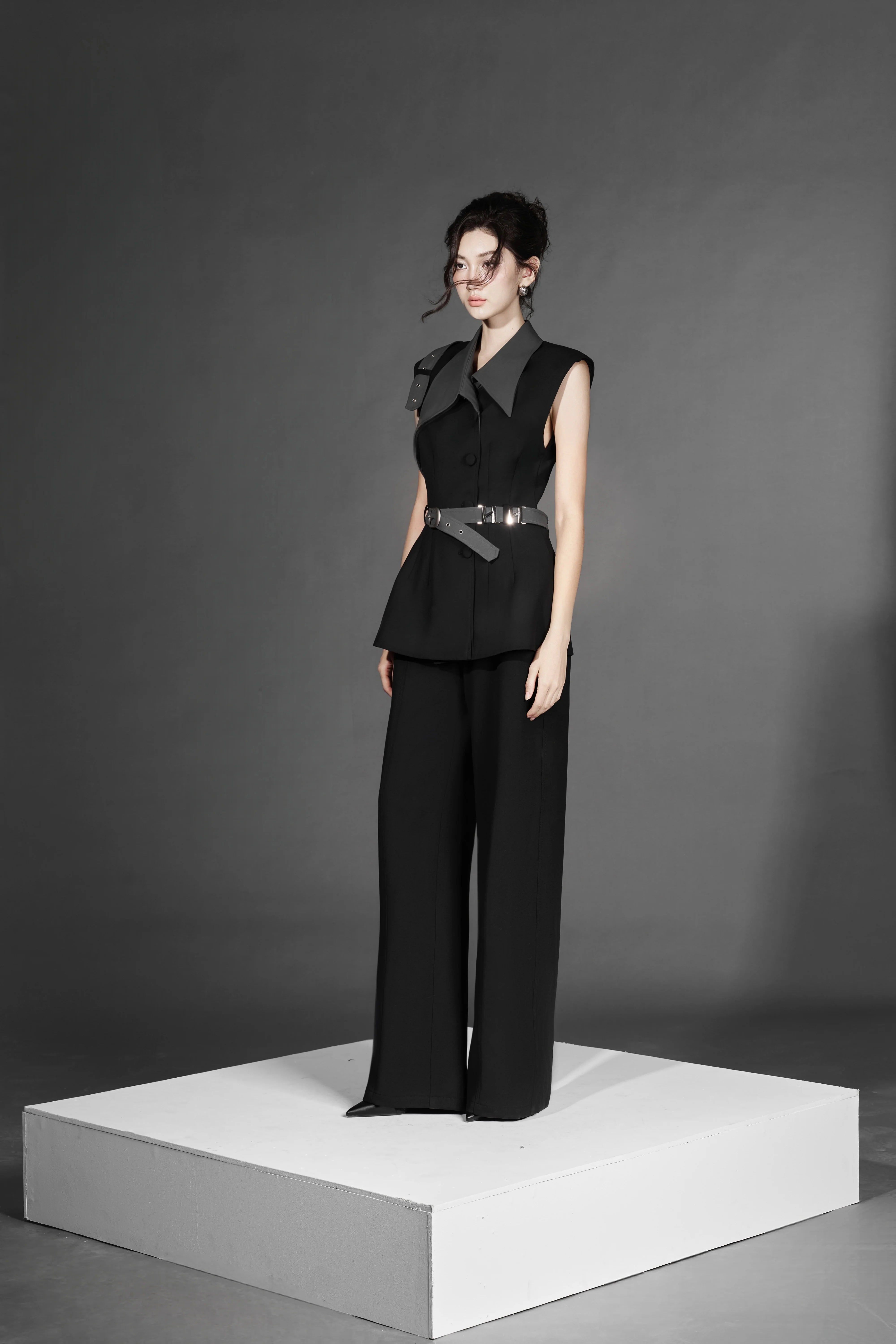 Collar-Belt C/B Vest Dress x Z to C/B Pants